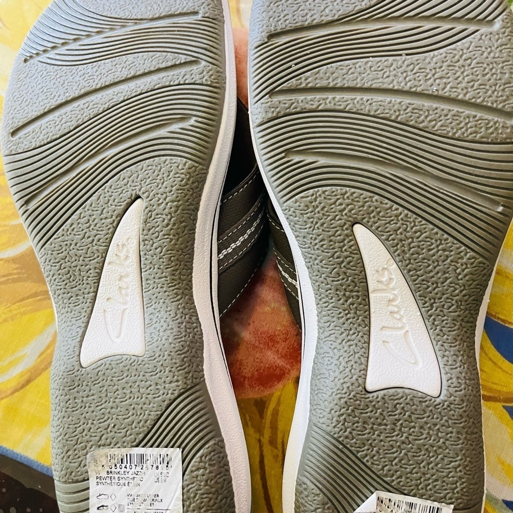 Cloud steppers by Clark’s women’s size 8 breeze sea pewter cushioned sole - Picture 5 of 6